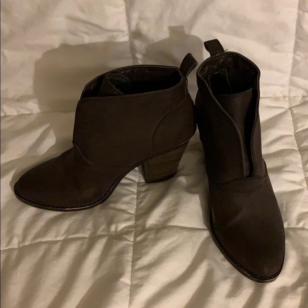 Rustic Brown Booties - Picture 2 of 2